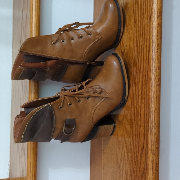 Pierre Dumas Women's Raven- 10 Boot - Picture 3 of 4